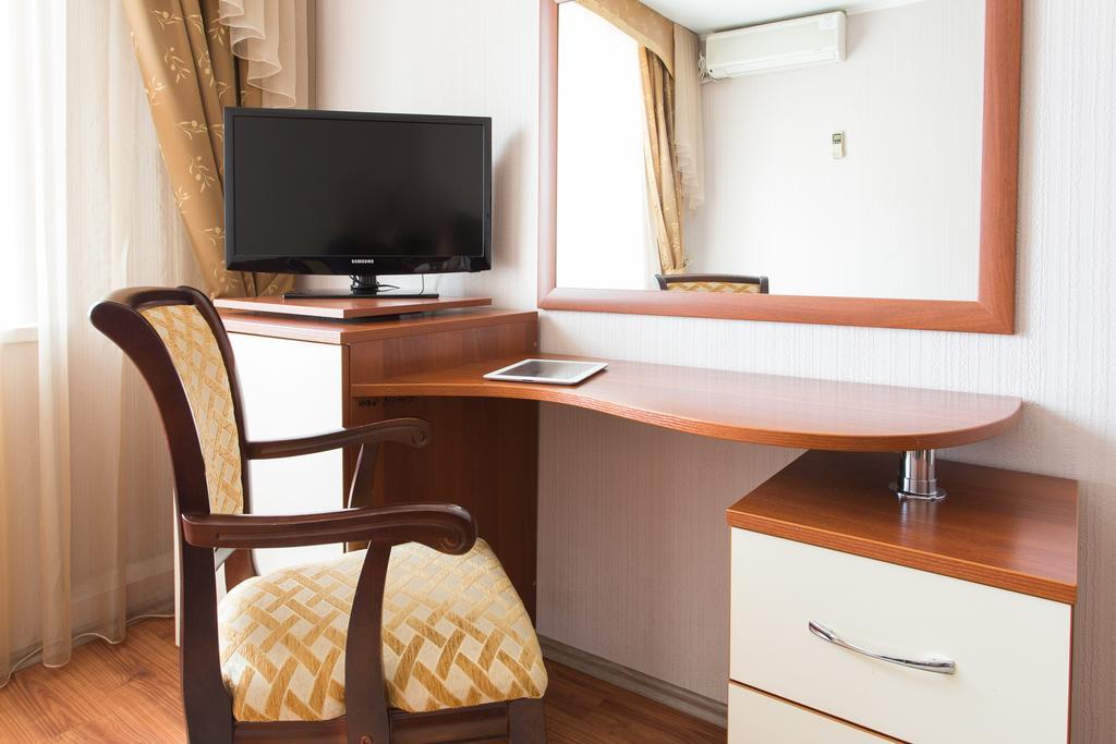 Hotel Zvezda