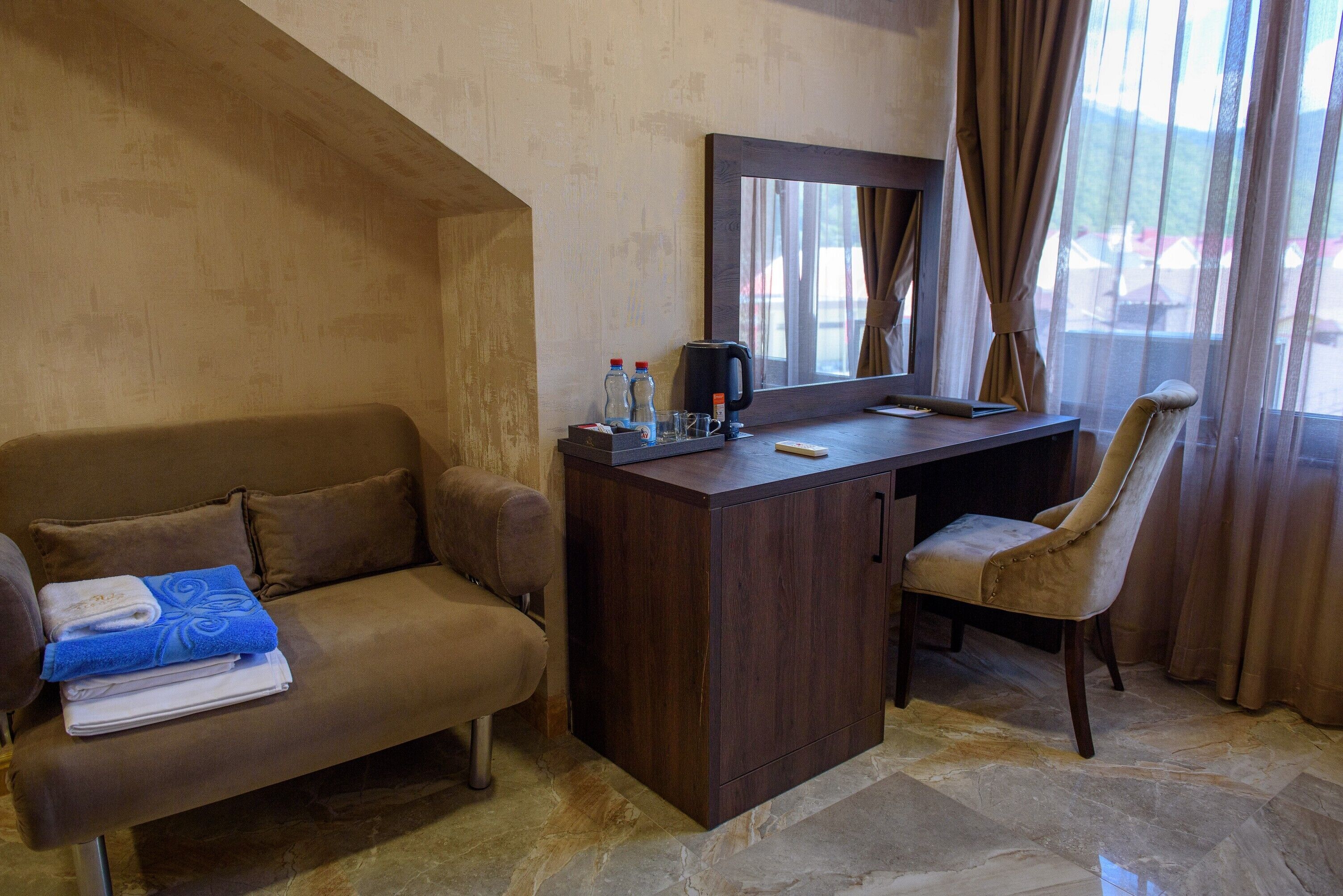 Alcont Hotel