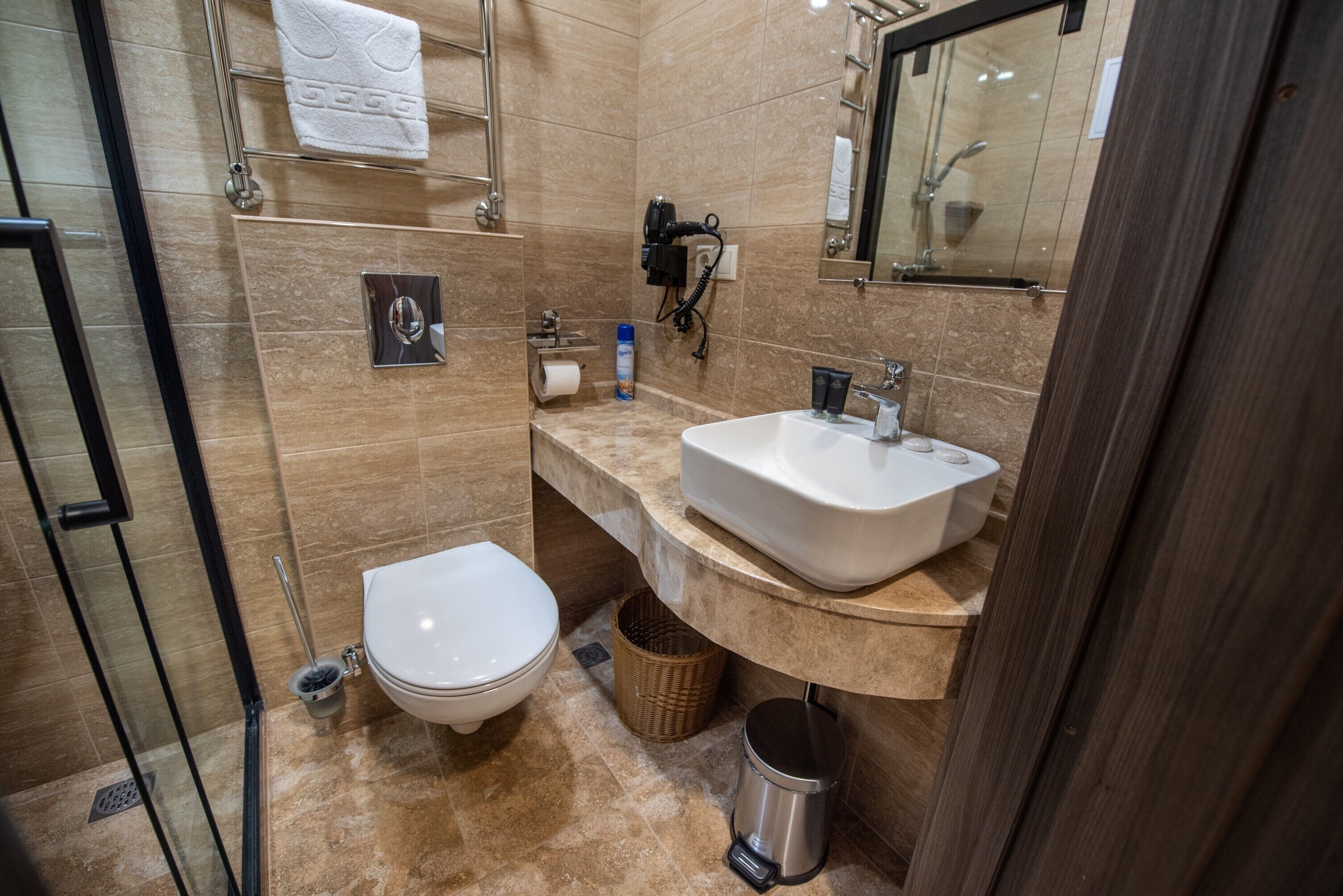 Alcont Hotel