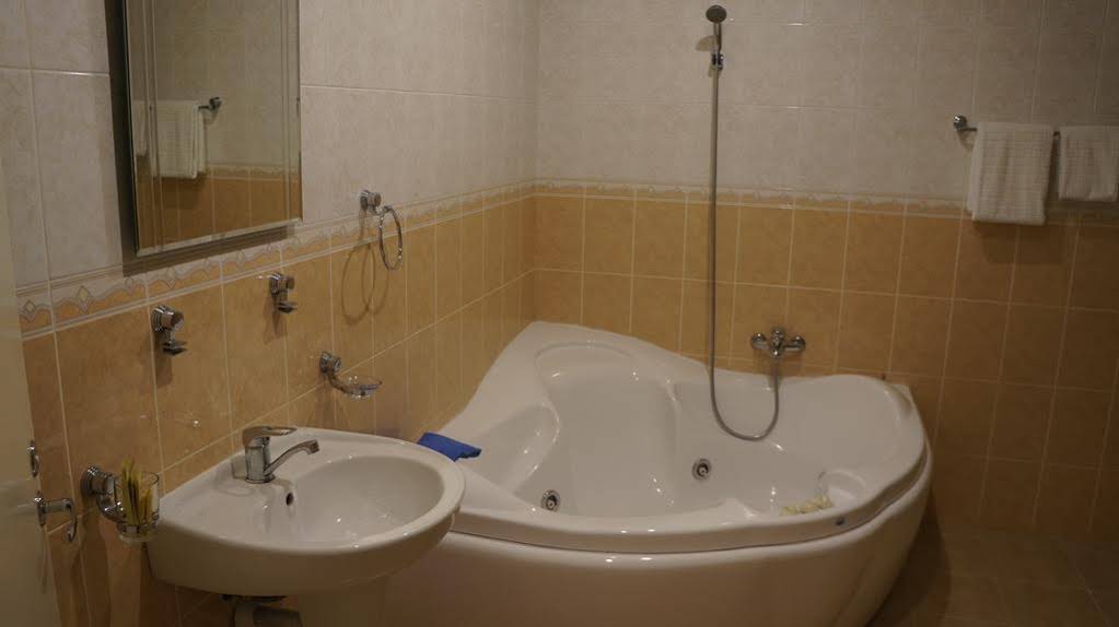 Atlantida Hotel