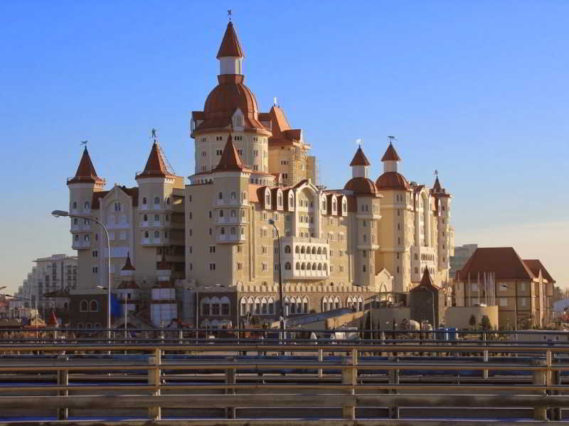 Bogatyr Sochi Park