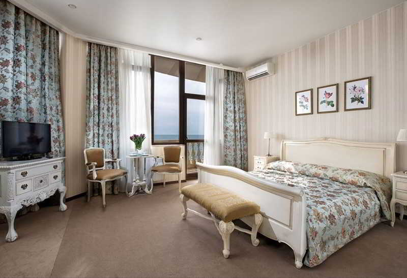 Dolphin Resort And Conference Center