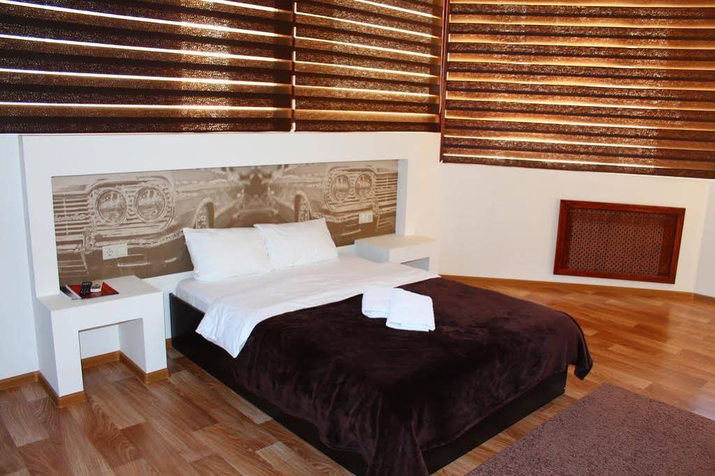 Forsage Hotel
