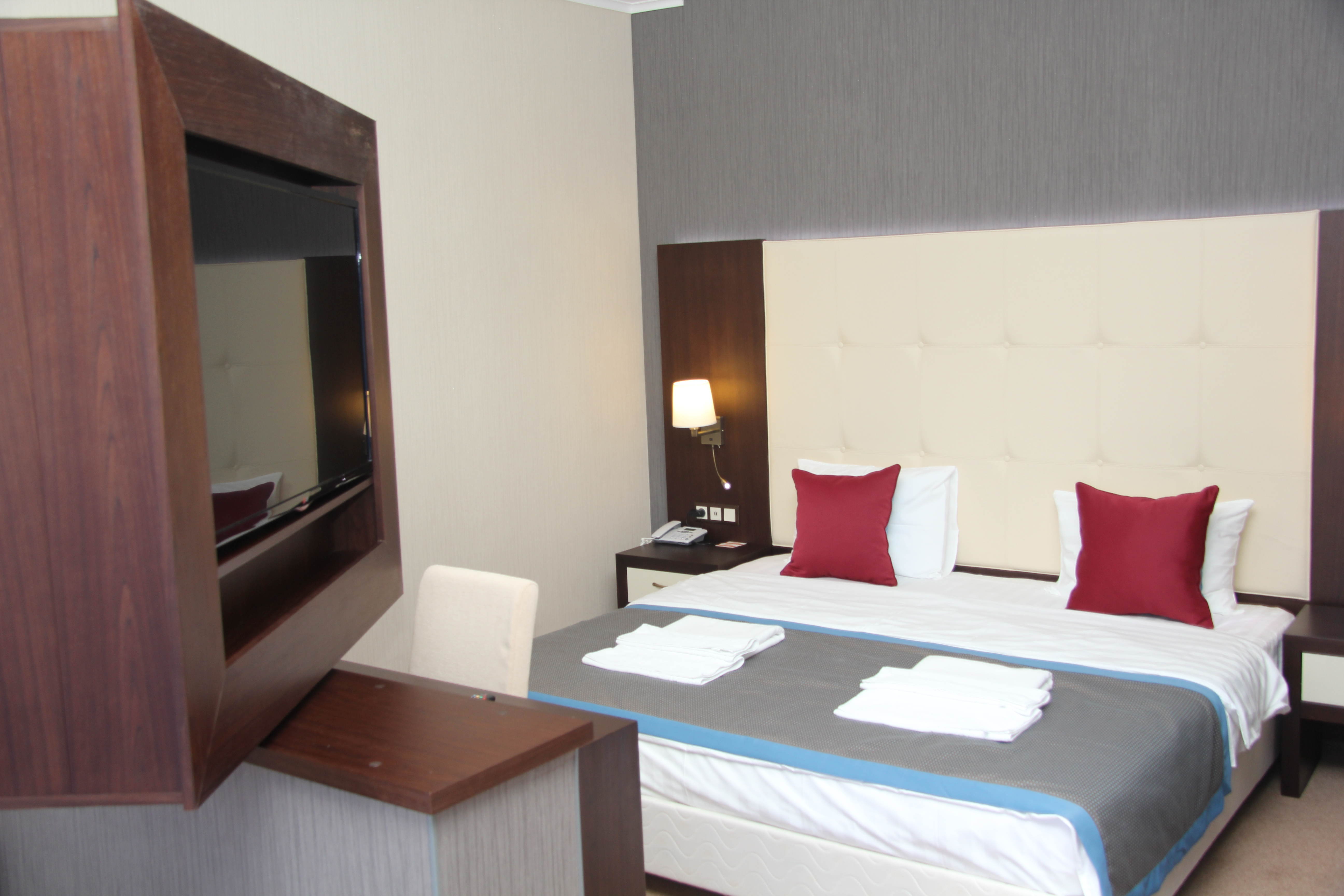 Forward Hotel