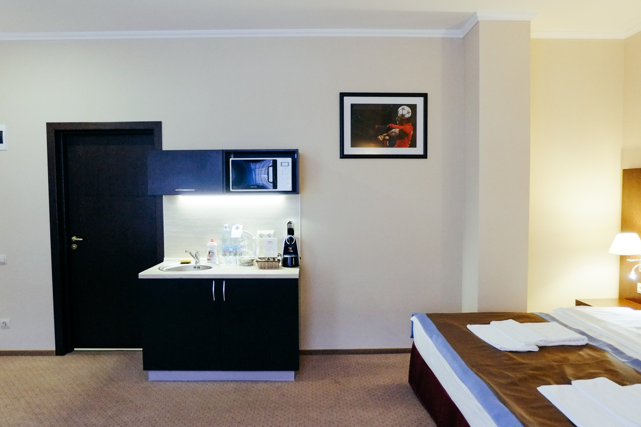 Forward Hotel