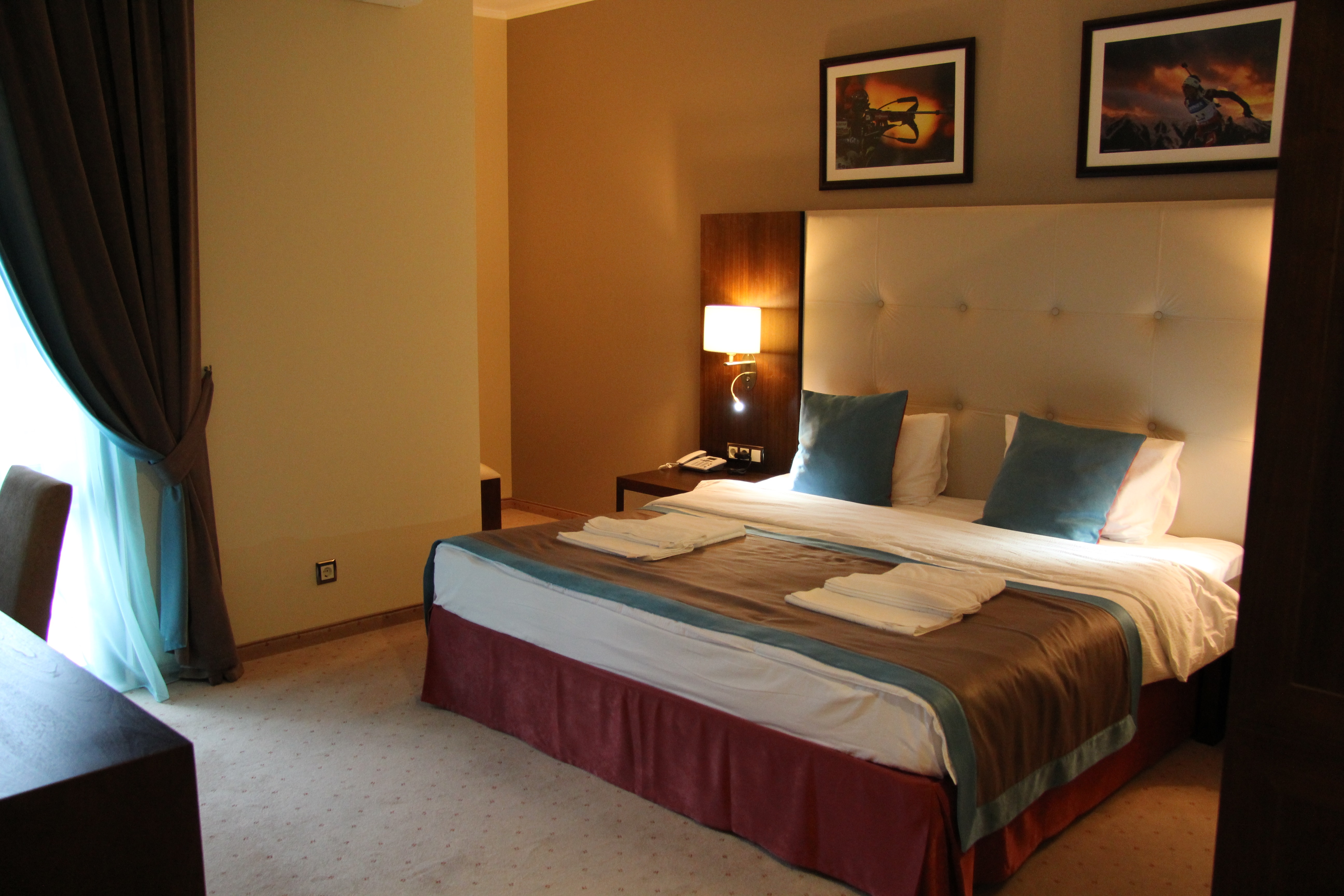 Forward Hotel