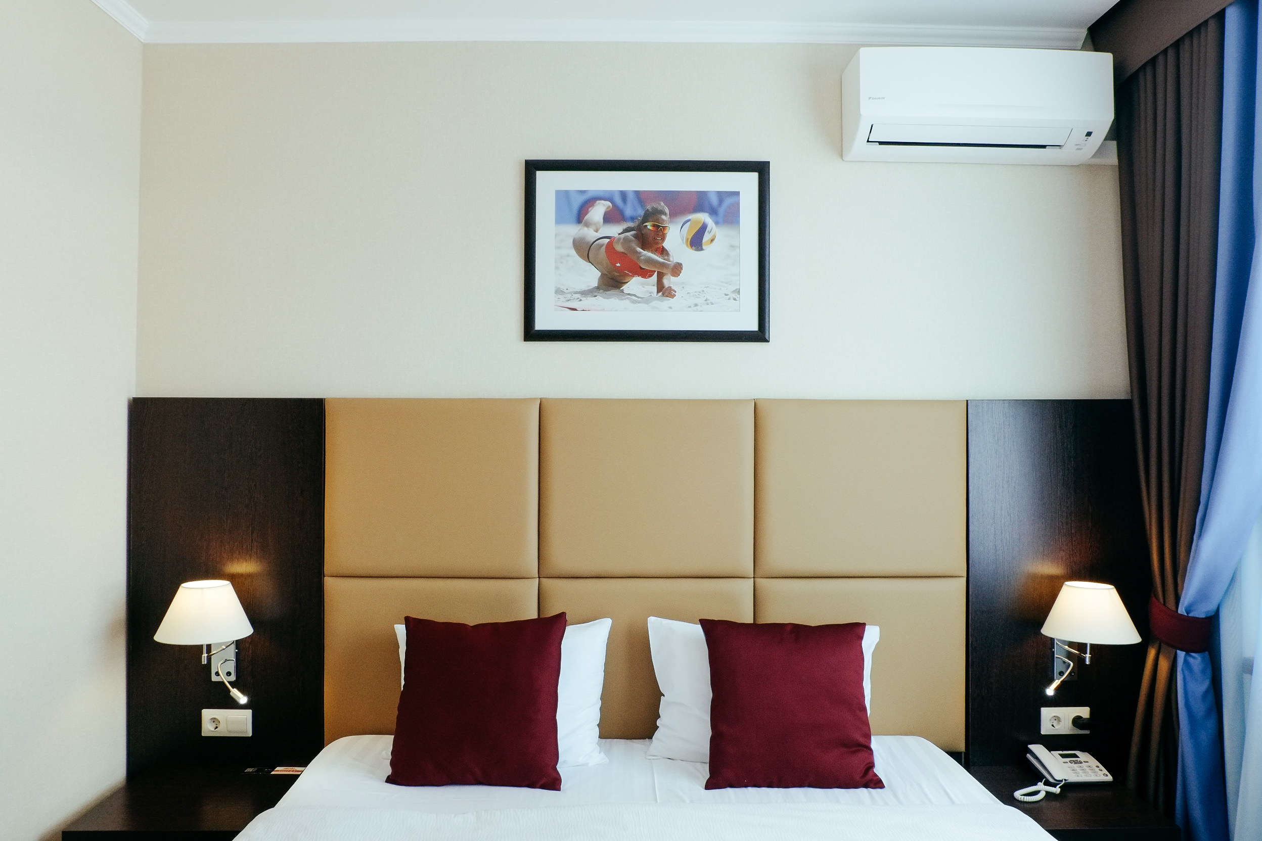 Forward Hotel