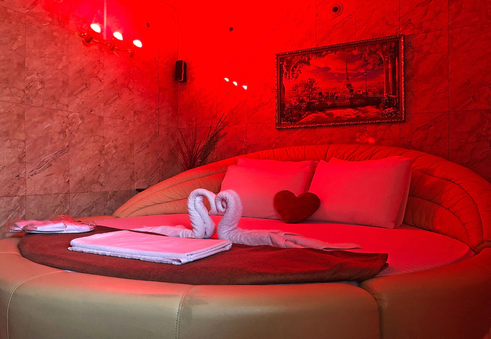 Golden House Hotel