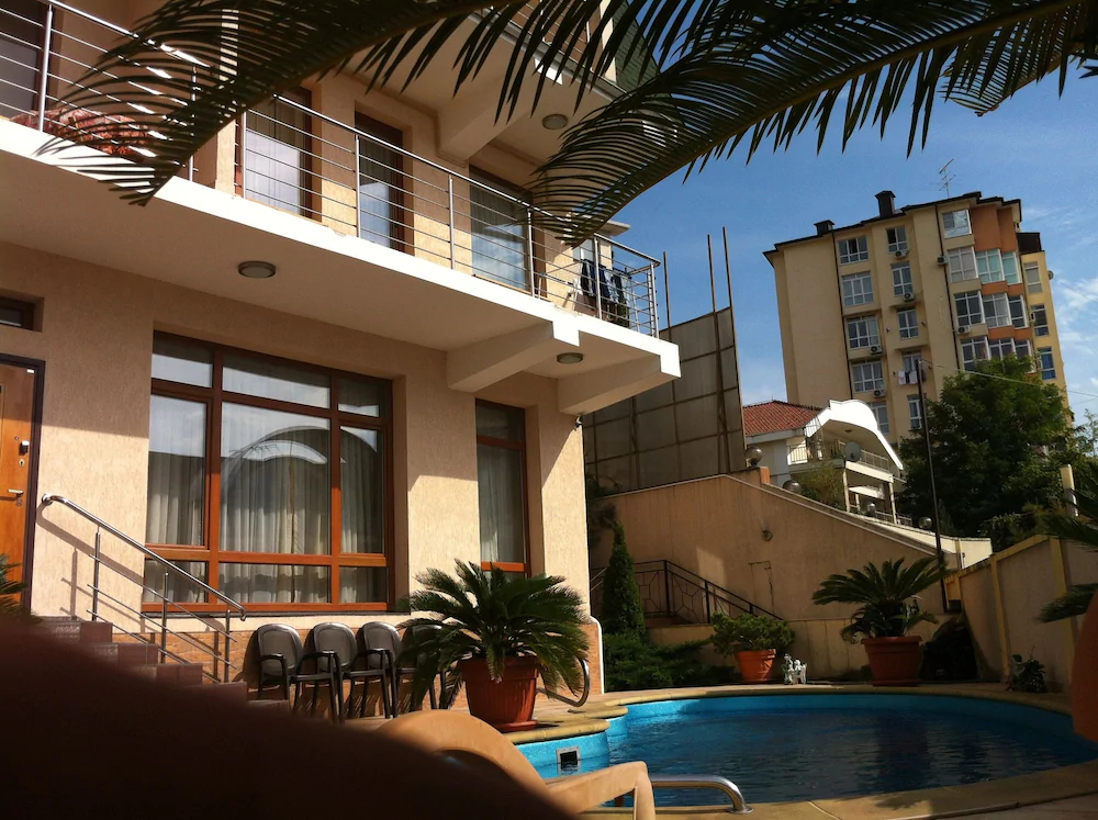 Guest House AKS
