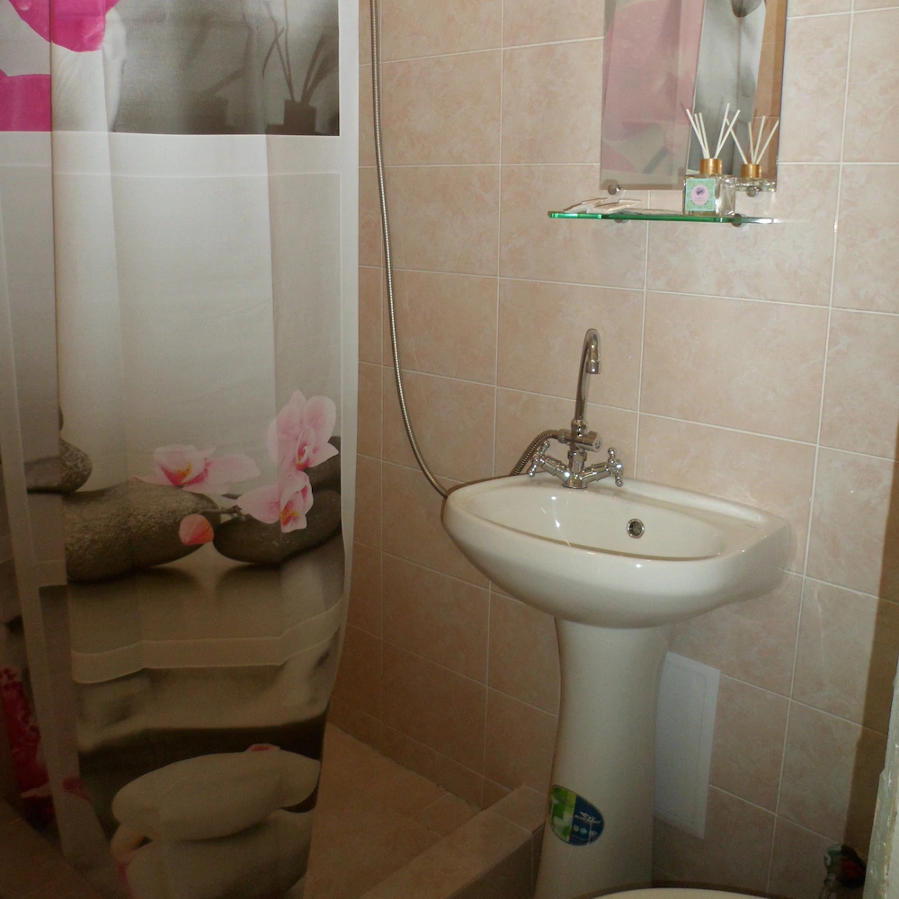 Guest House Arev