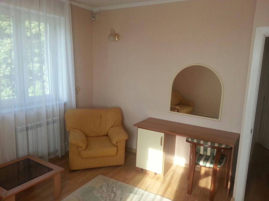 Helius Hotel