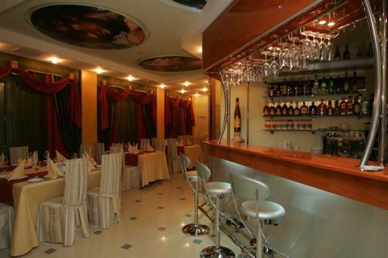 Hotel Adelphia