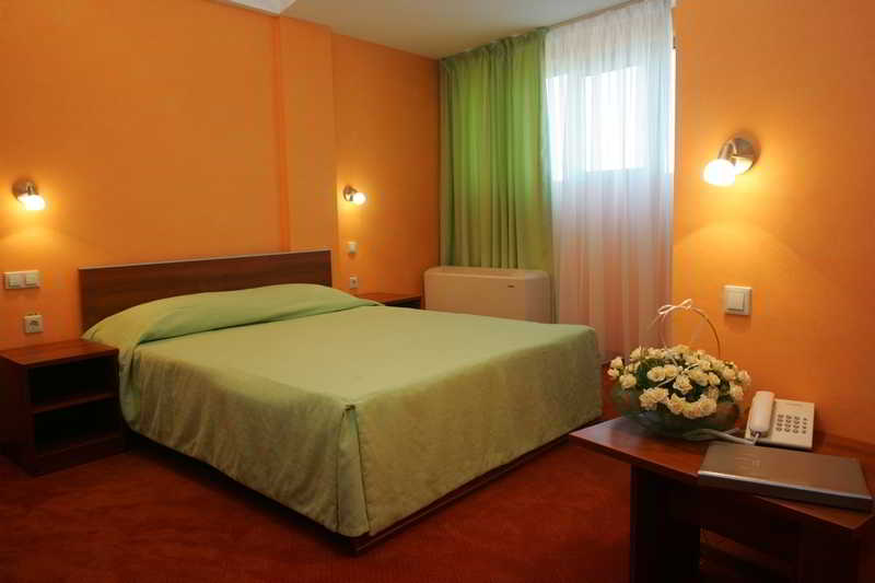 Hotel Adelphia