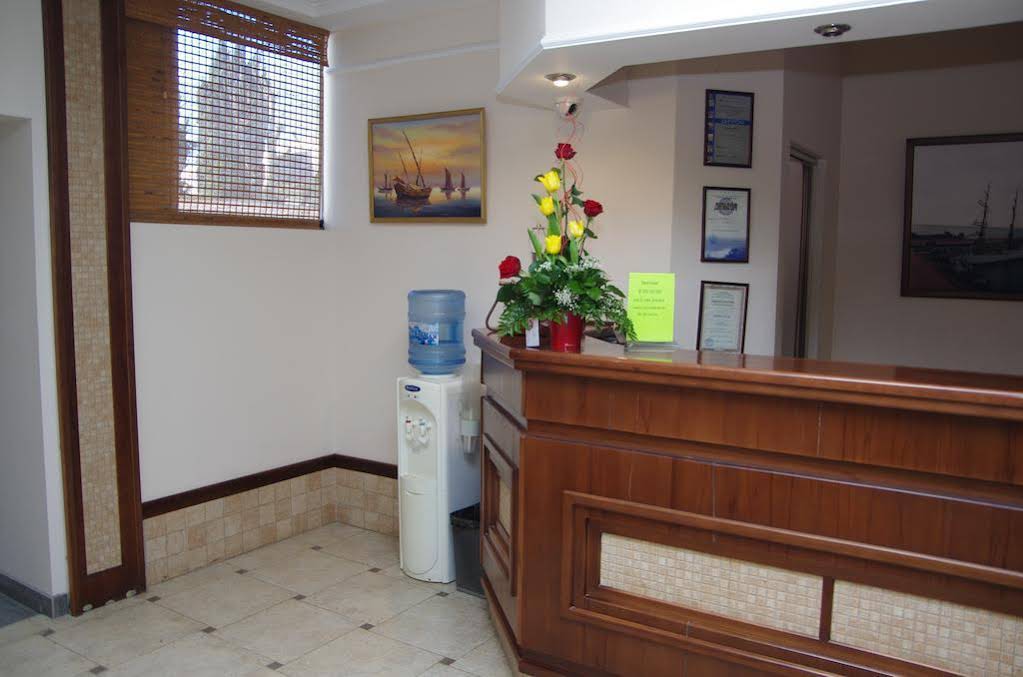 Hotel Flora
