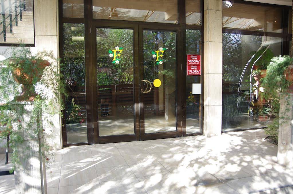 Hotel Flora