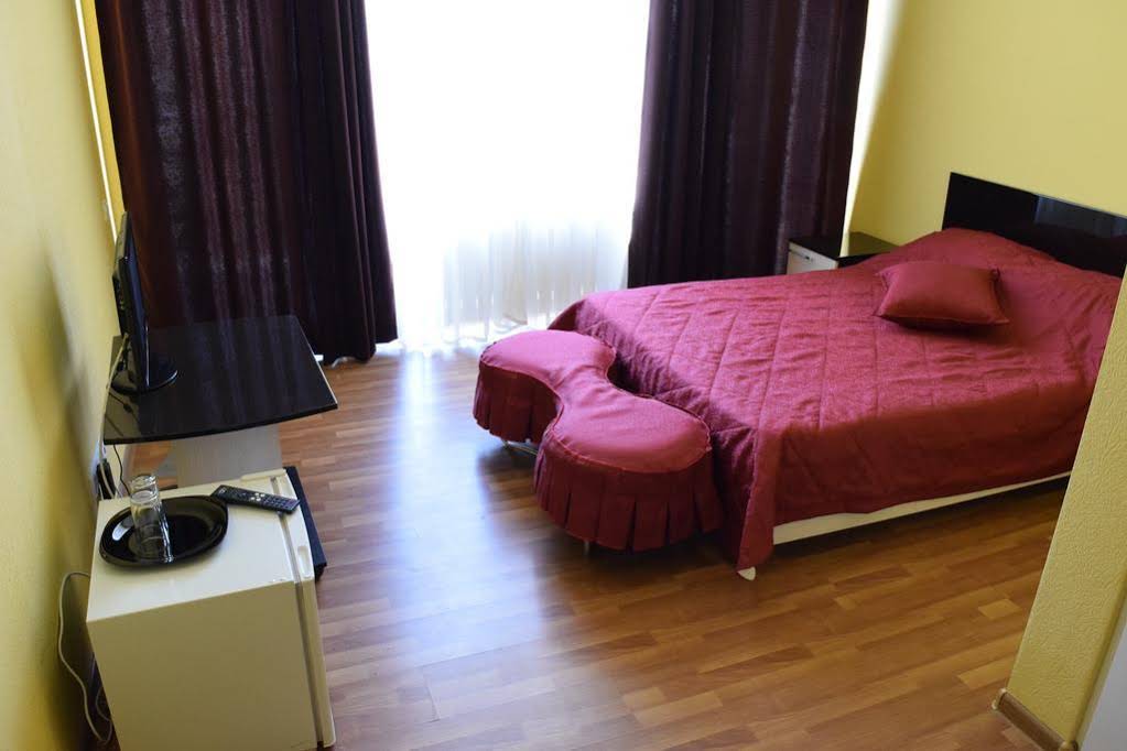 Hotel Niagara Falls