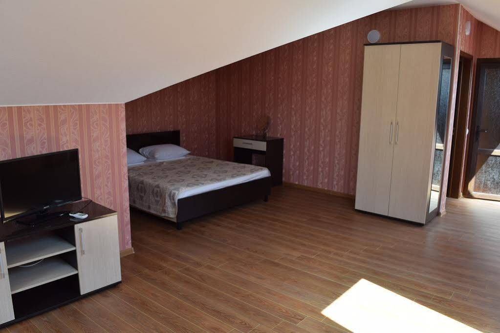 Hotel Niagara Falls