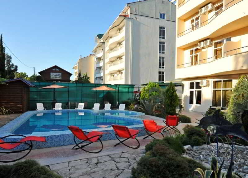 Ekodom Yanais Hotel