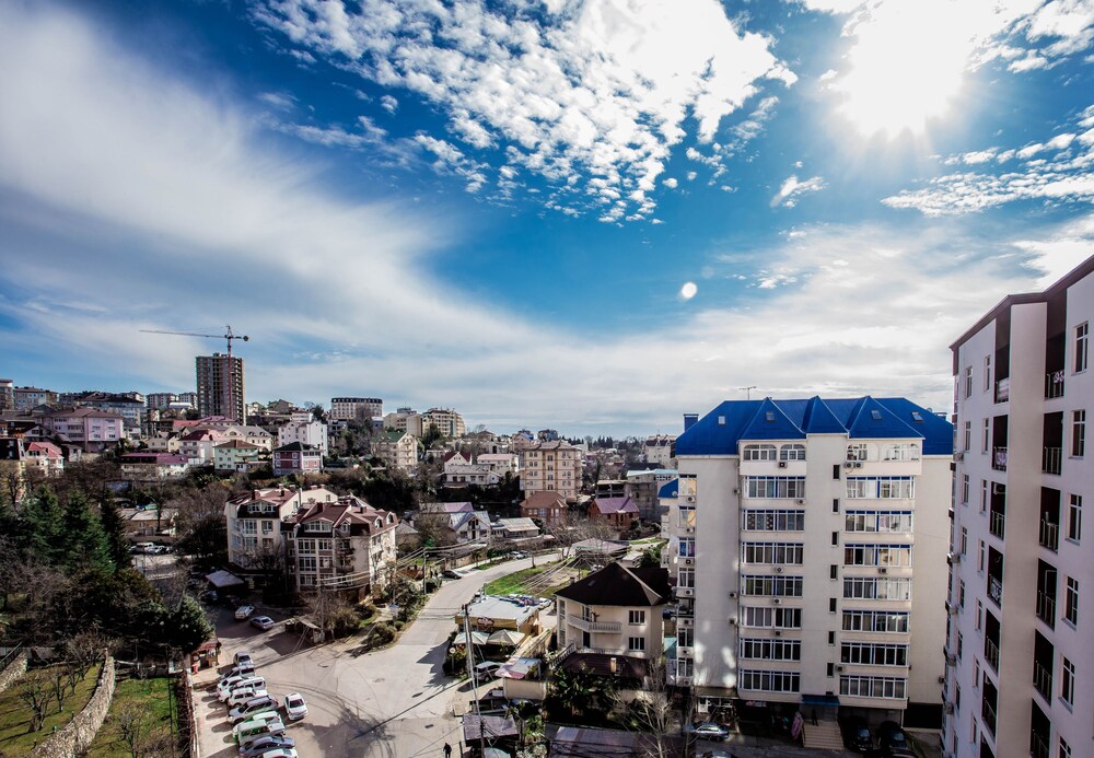 Mnogo Morya Apartaments