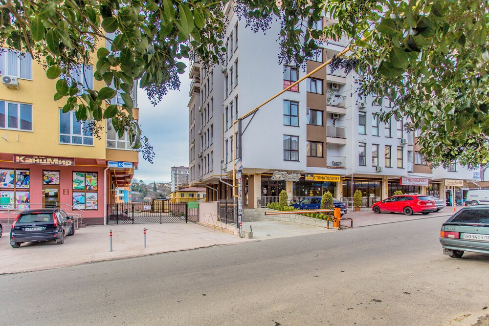Mnogo Morya Apartaments