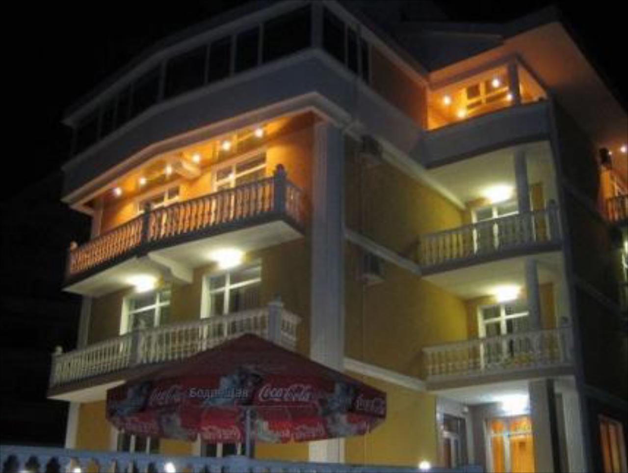 Morskoy Briz Hotel
