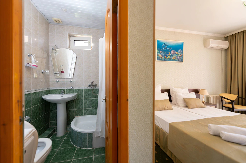 Sharm Hotel