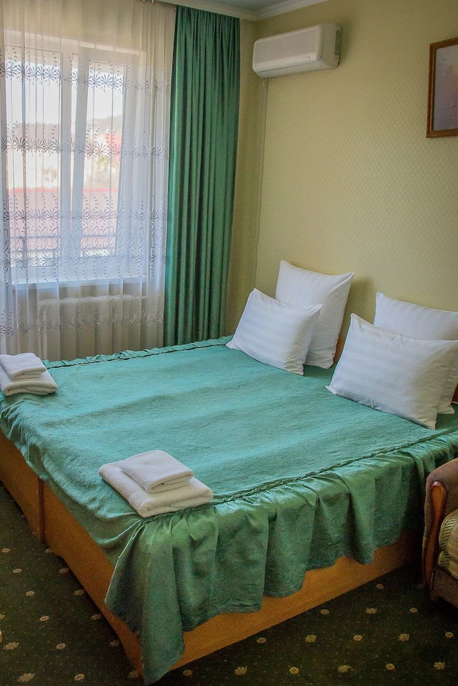 Sharm Hotel