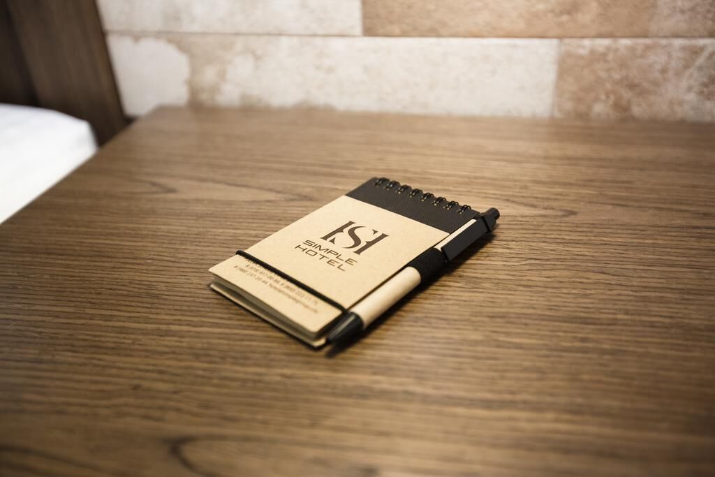 Simple Hotel
