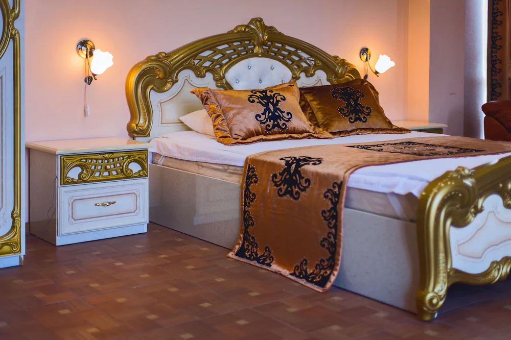 SM Royal Hotel