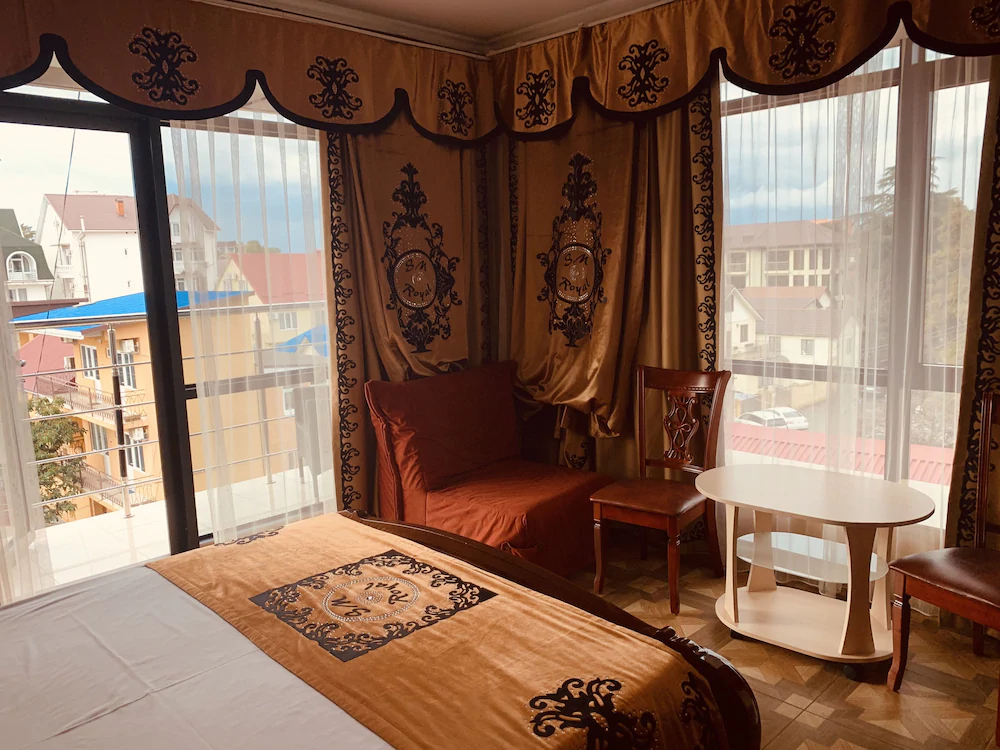 SM Royal Hotel