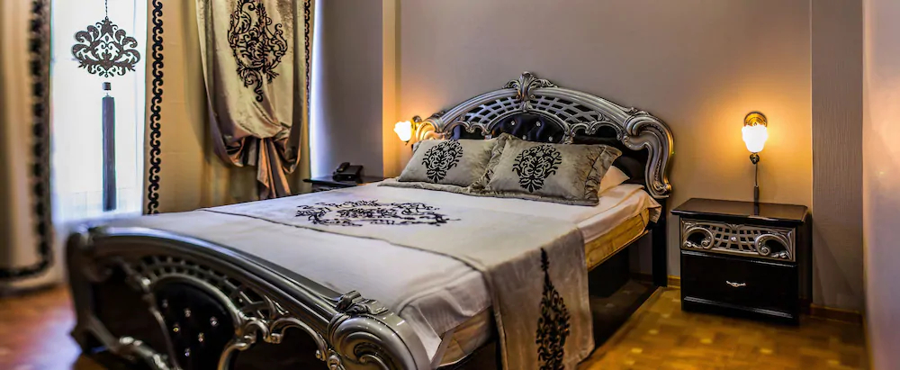 SM Royal Hotel
