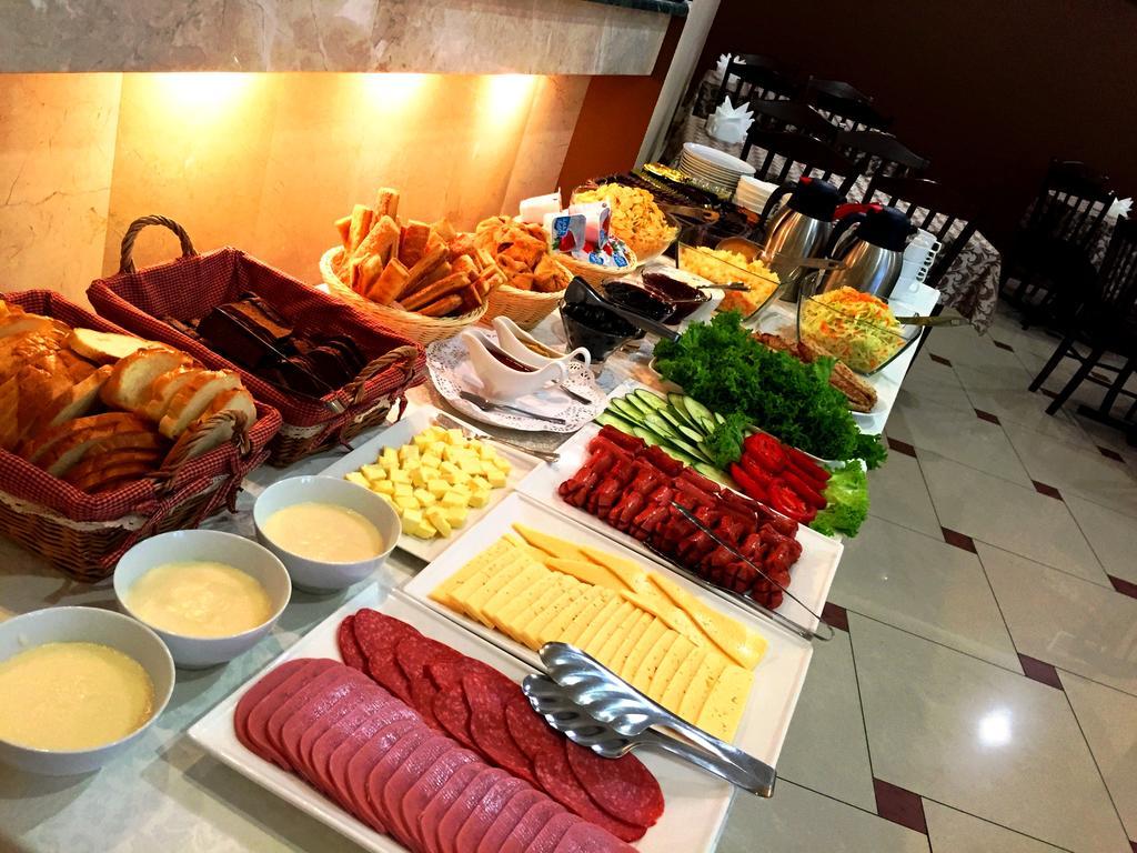 U Zapolarya Hotel
