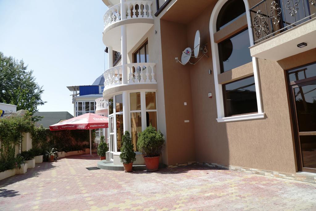 U Zapolarya Hotel