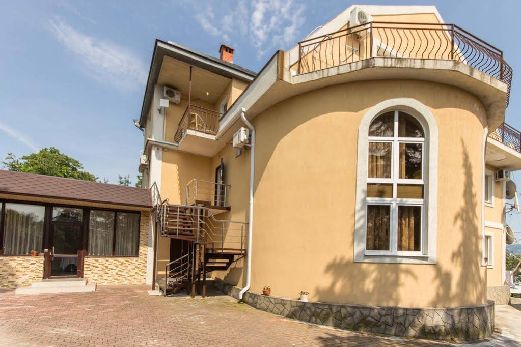 Vinograd Hotel