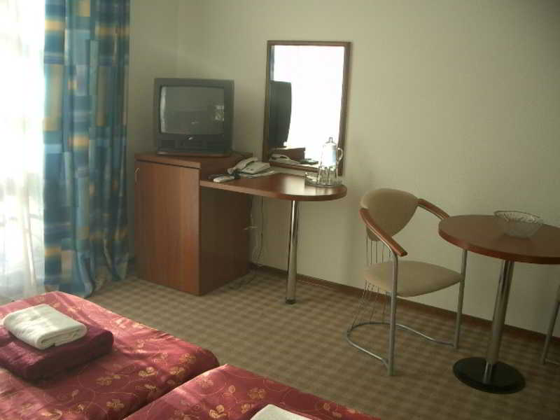 Yuliya Hotel