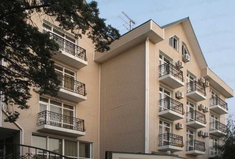 Yuliya Hotel