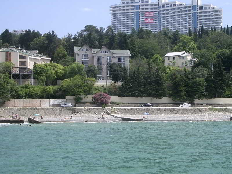 Yuliya Hotel