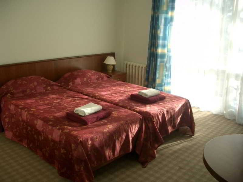 Yuliya Hotel
