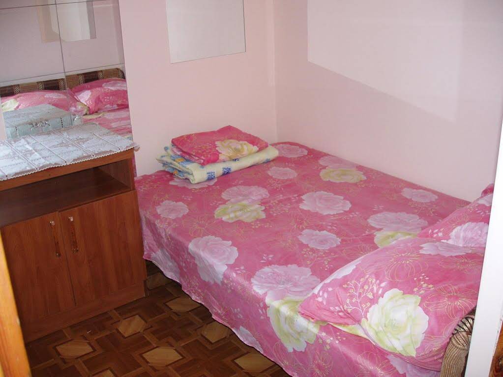 Chaika Guest House