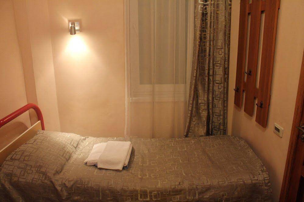 Magnolia Hotel