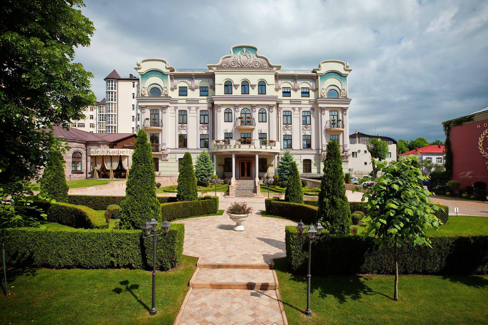 Pontos Plaza