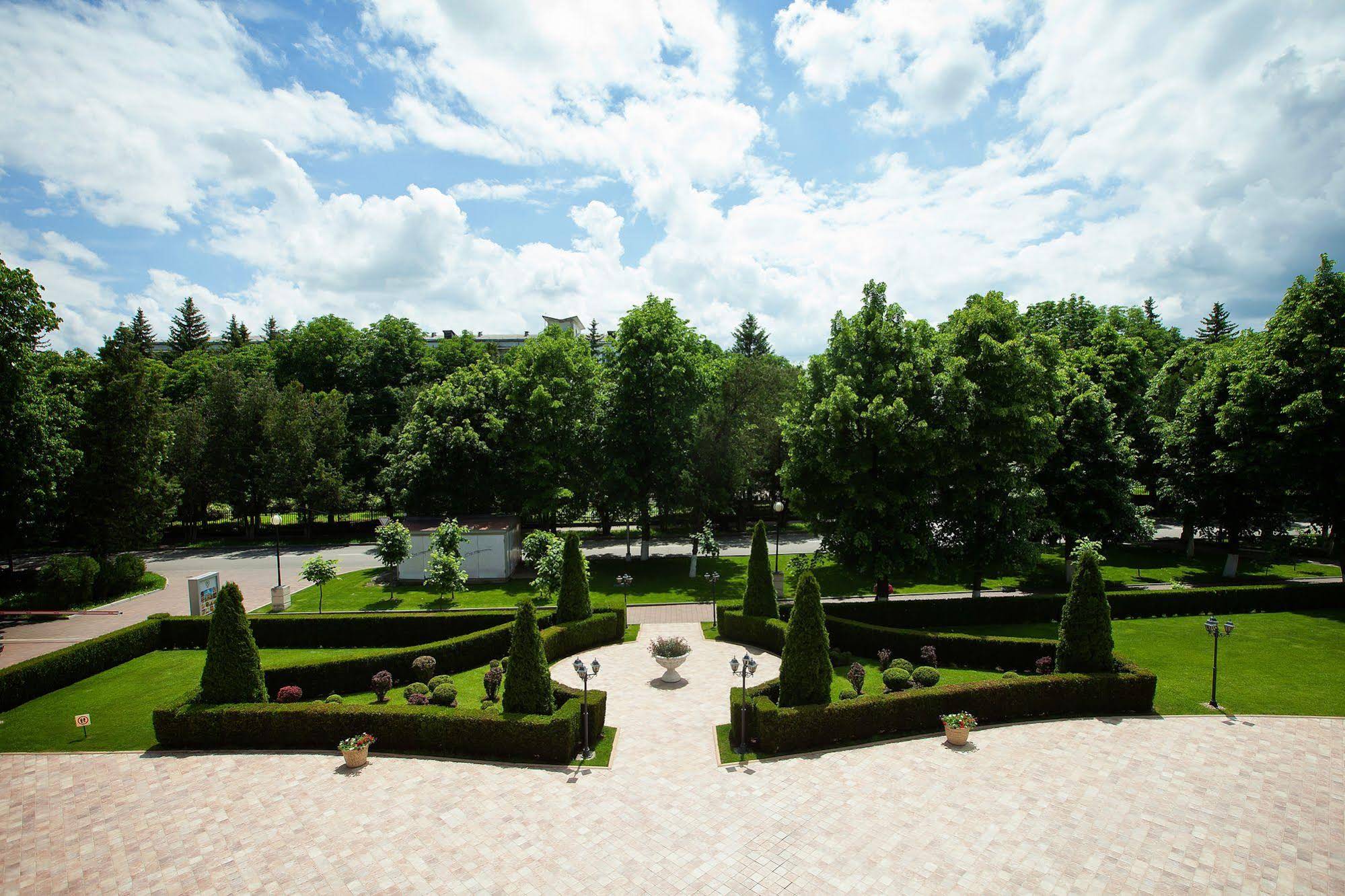 Pontos Plaza