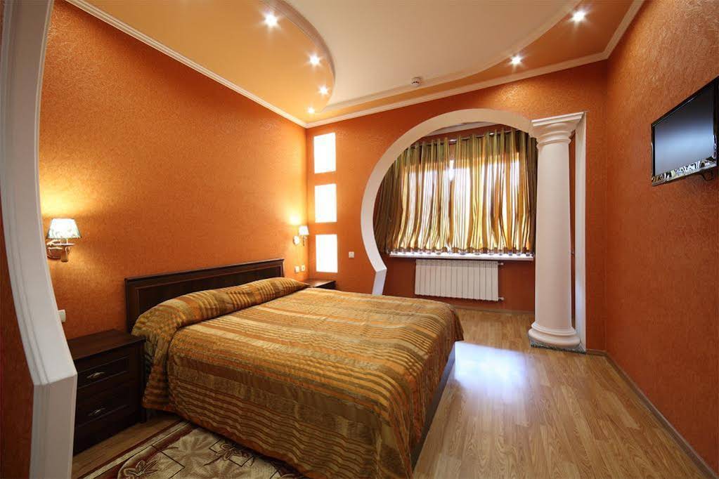 Triumph Hotel