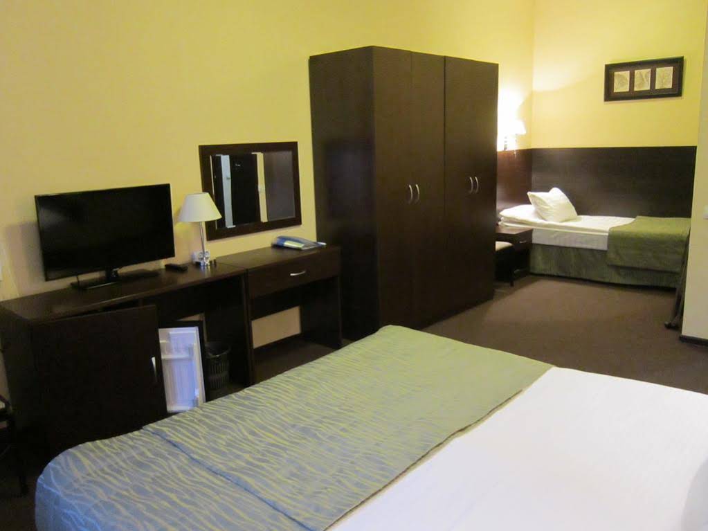 Ormand Kingisepp Hotel