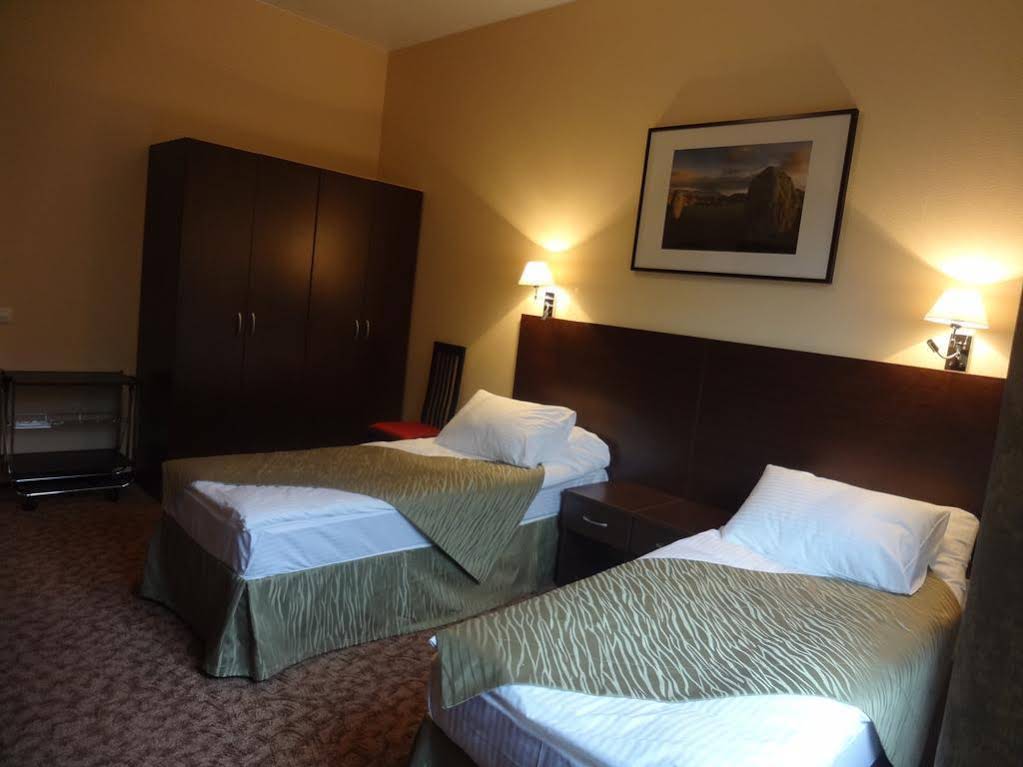 Ormand Kingisepp Hotel