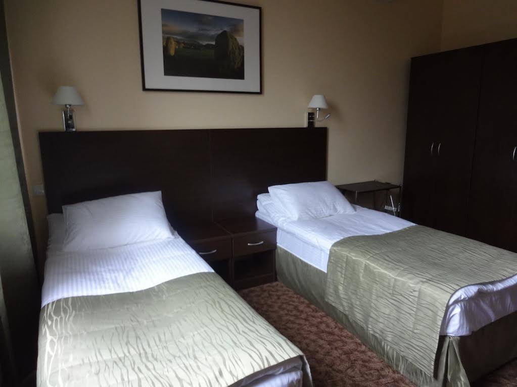 Ormand Kingisepp Hotel