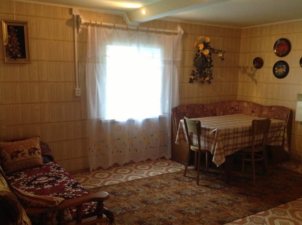 U Ozera Guest House