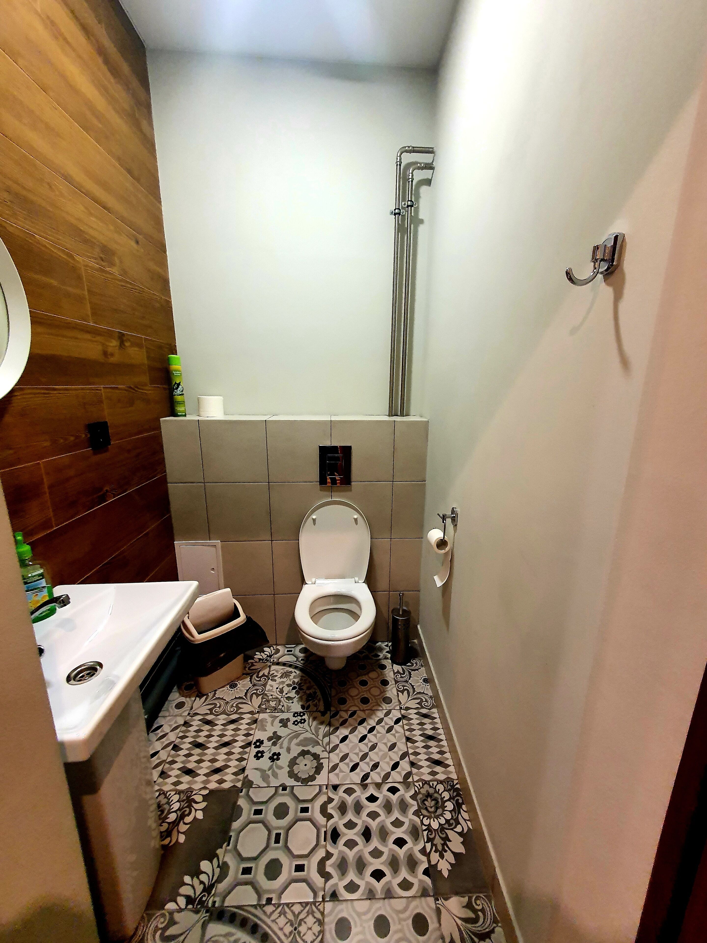 Vershina Hostel