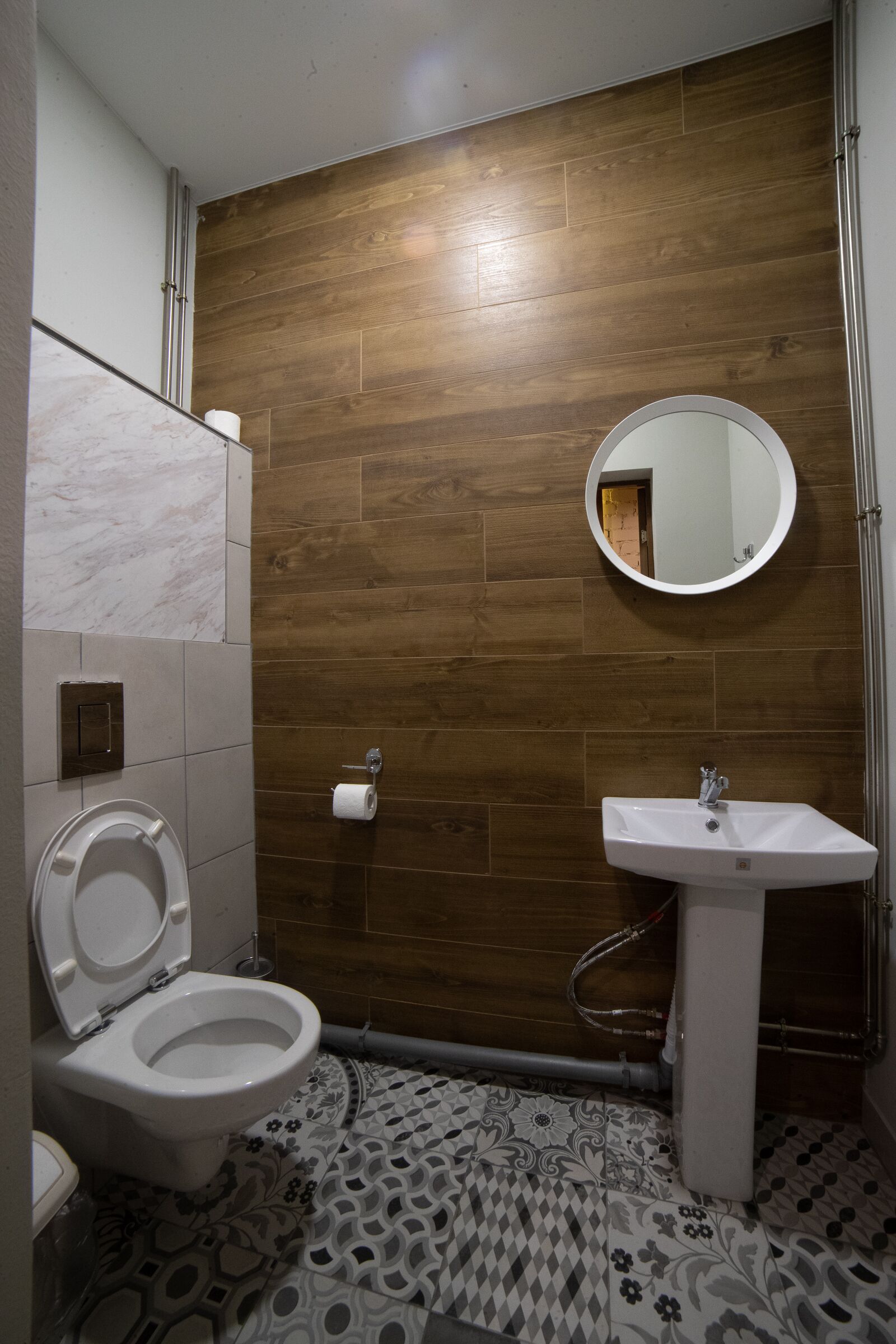 Vershina Hostel
