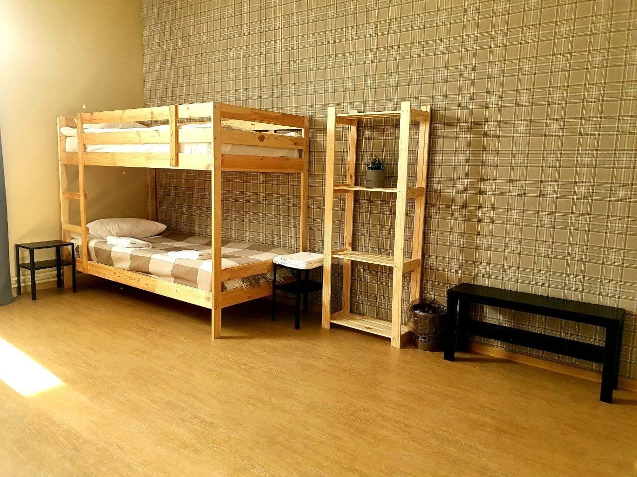 Vershina Hostel